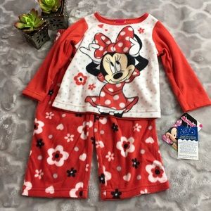 Disney Girls Sz 2T Minnie Mouse Fleece Pajama Set
